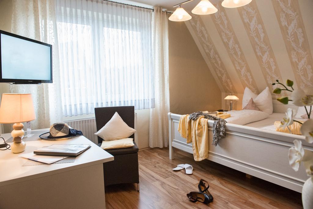 Piepers Landidyll Hotel Бад-Лар Номер фото